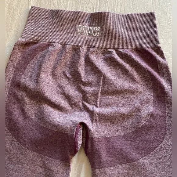 Pink workout Set - Picture 5 of 9